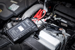 Rozruch Jump Starter ultrakondenstator 600A 74240