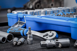 Zestaw kluczy nasadowych klucze calowe metryczne 192 szt. 2245