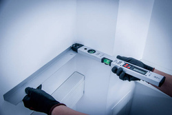 Kątomierz cyfrowy z poziomnicą 450 mm