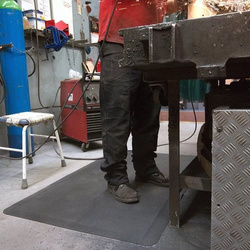 Mata antyzmęczeniowa Diamond Tread