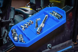 Gumowa taca na narzędzia