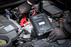 Rozruch Jump Starter ultrakondenstator 1600A 74240