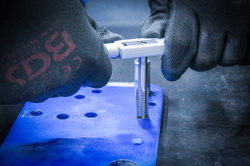 Zestaw gwintowników i narzynek M6 - M24 45 sztuk