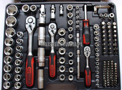 Zestaw kluczy nasadowych 195 elementów KS Tools 917.0795